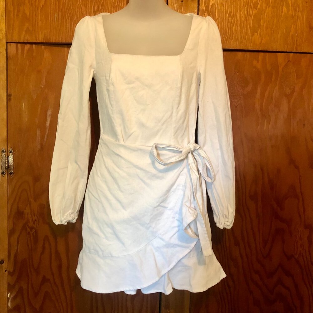 White "Villa" Princess Polly dress, Size 4